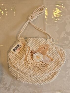 Cream Floral Lace Shoulder Bag Vintage for Women New Old Stock NWT
